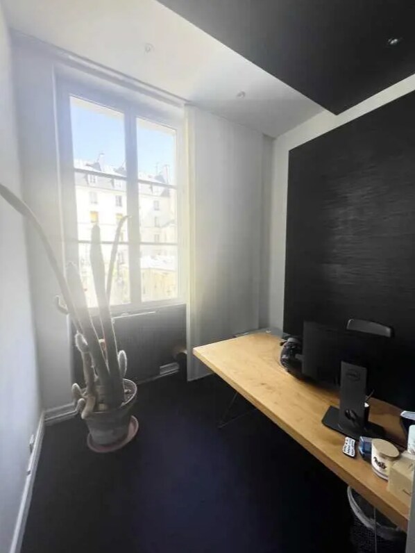 Bureau dans Paris à louer Photo intérieure– Image 1 sur 3