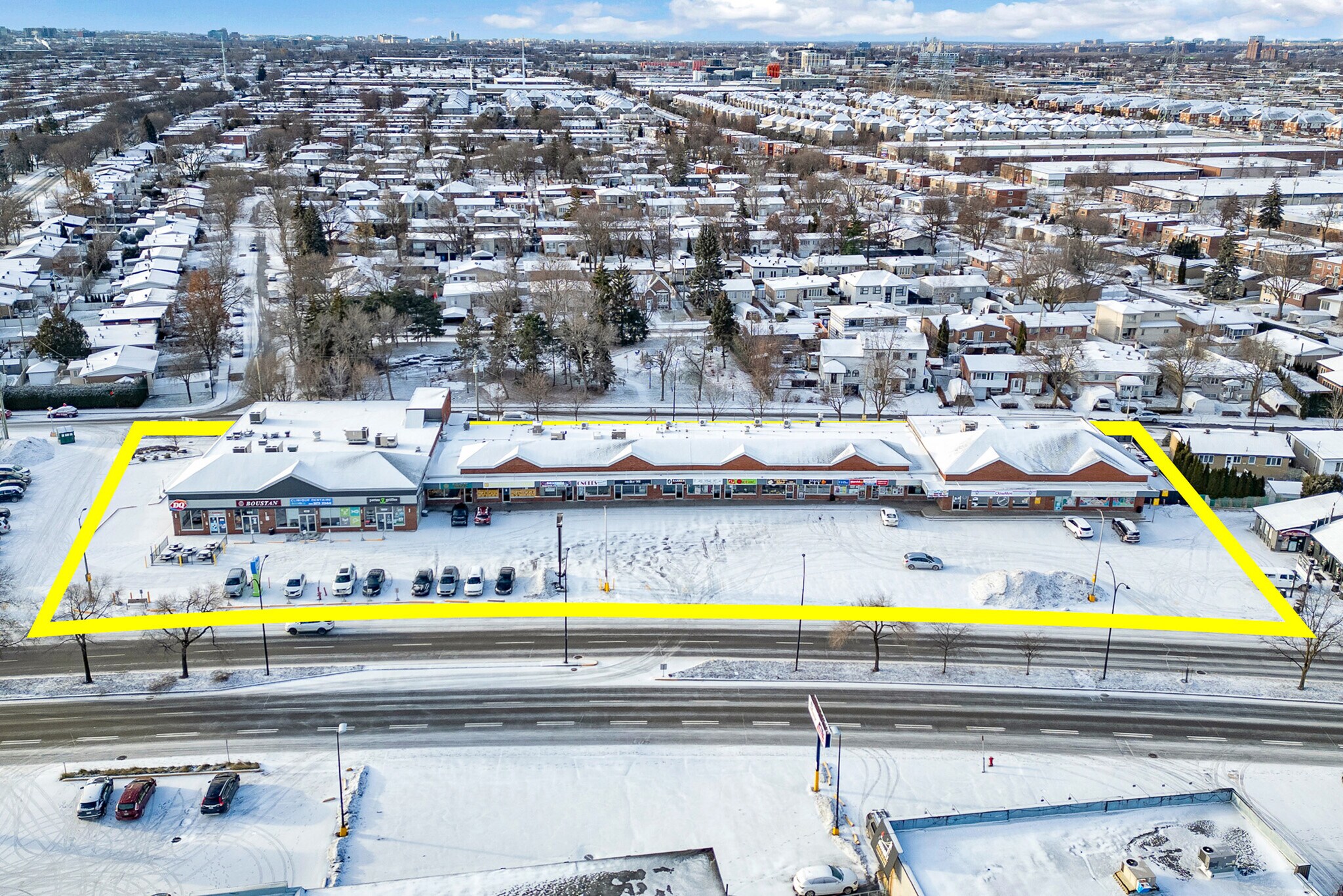 9214-9280 Boul Lacordaire, Saint-leonard, QC à louer Photo principale– Image 1 sur 5