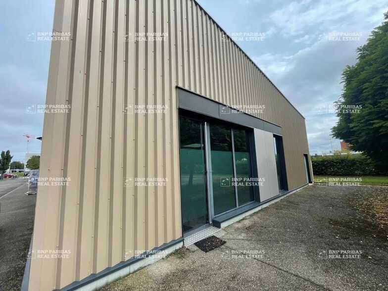 11 Rue Flora Tristan, Strasbourg à louer - Photo de l’immeuble – Image 2 sur 6