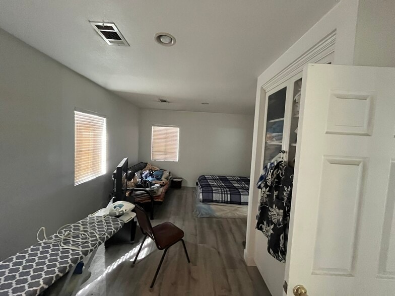 10825 Silicon Ave, Montclair, CA à vendre - Photo de l’immeuble – Image 3 sur 33