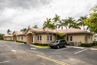 Plus de détails pour 650-660 E Hillsboro Blvd, Deerfield Beach, FL - Bureau à louer