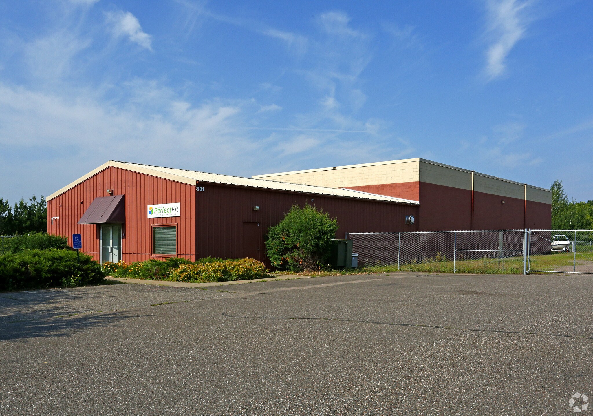 331 4th Ave S, Sartell, MN à louer Photo principale– Image 1 sur 18