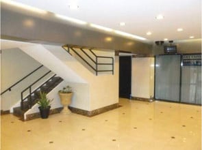 555 W Redondo Beach Blvd, Gardena, CA à vendre Photo intérieure– Image 2 sur 5