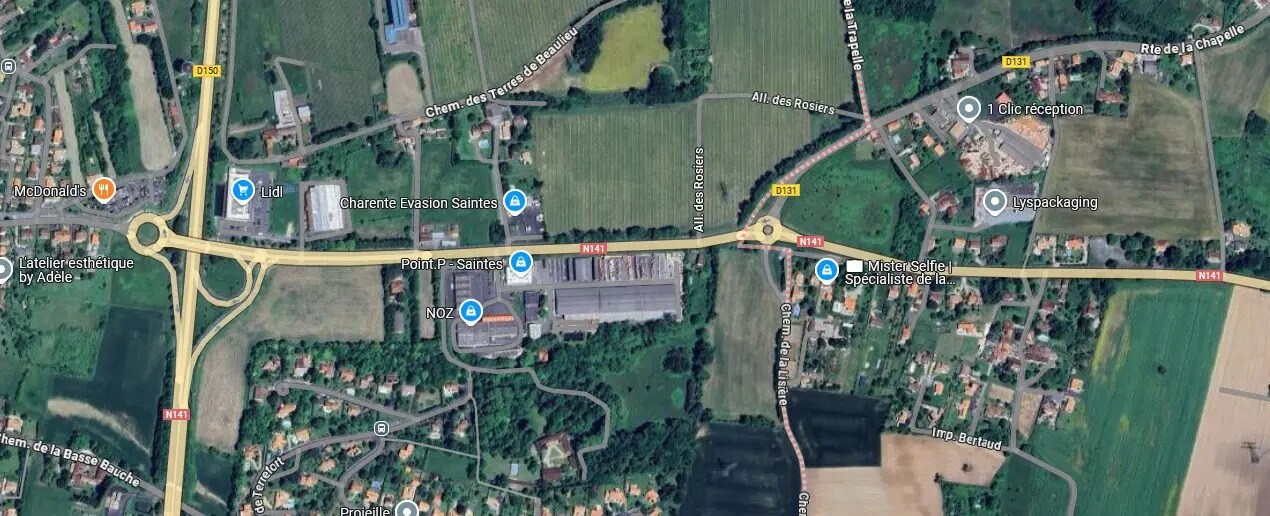 Terrain dans Chaniers à vendre Photo de l’immeuble– Image 1 sur 2