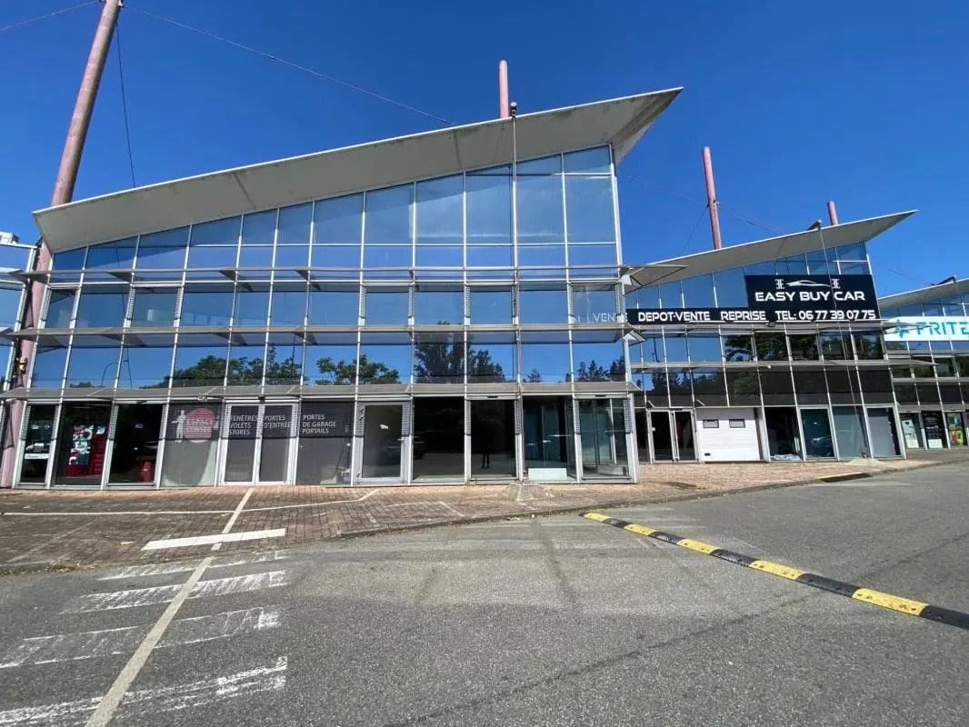 Bureau dans Toulouse à louer Photo de l’immeuble– Image 1 sur 12