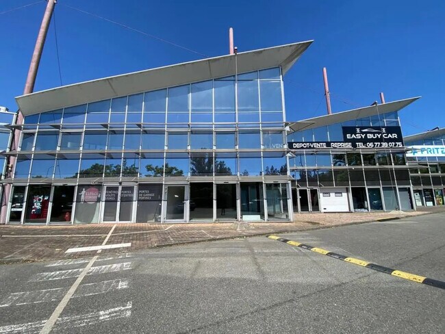 Plus de détails pour Bureau à louer