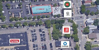 Plus de détails pour 4-18 Indian Head Rd, Kings Park, NY - Local commercial à louer