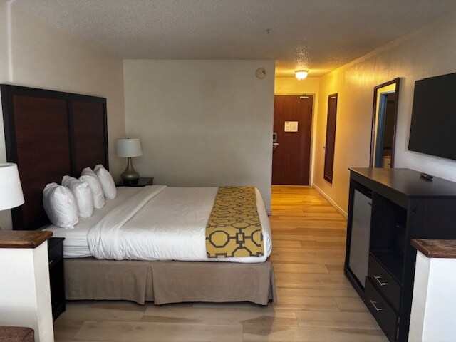 11909 W 6th Ave, Lakewood, CO à vendre - Photo de l’immeuble – Image 3 sur 15