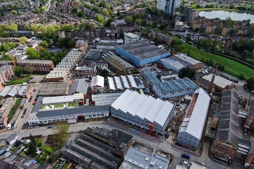 108 Vale Rd, Londres à louer - Photo de l’immeuble – Image 1 sur 83