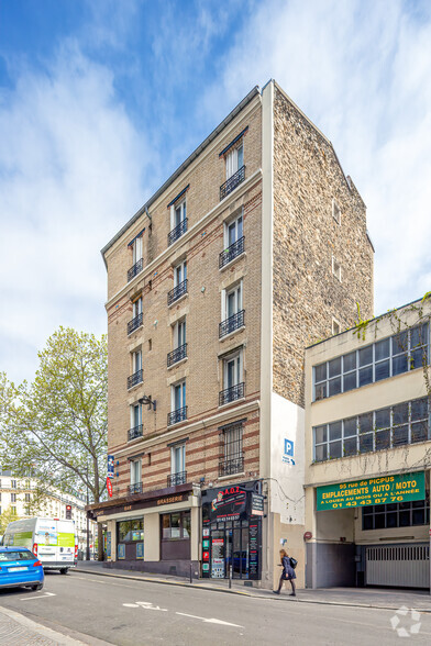 93 Rue De Picpus, Paris à louer - Photo de l’immeuble – Image 2 sur 2
