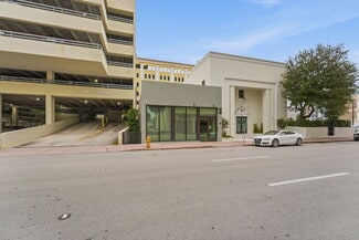 Plus de détails pour 45 Valencia Ave, Coral Gables, FL - Bureau à vendre