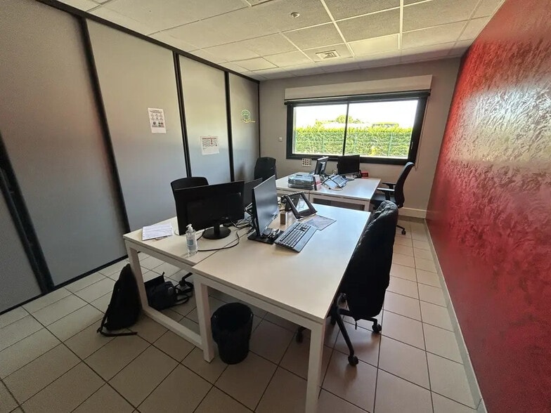 Bureau dans Les Sorinières à louer - Photo de l’immeuble – Image 2 sur 5