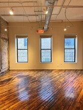 560-564 W Washington Blvd, Chicago, IL à louer Photo intérieure– Image 2 sur 5