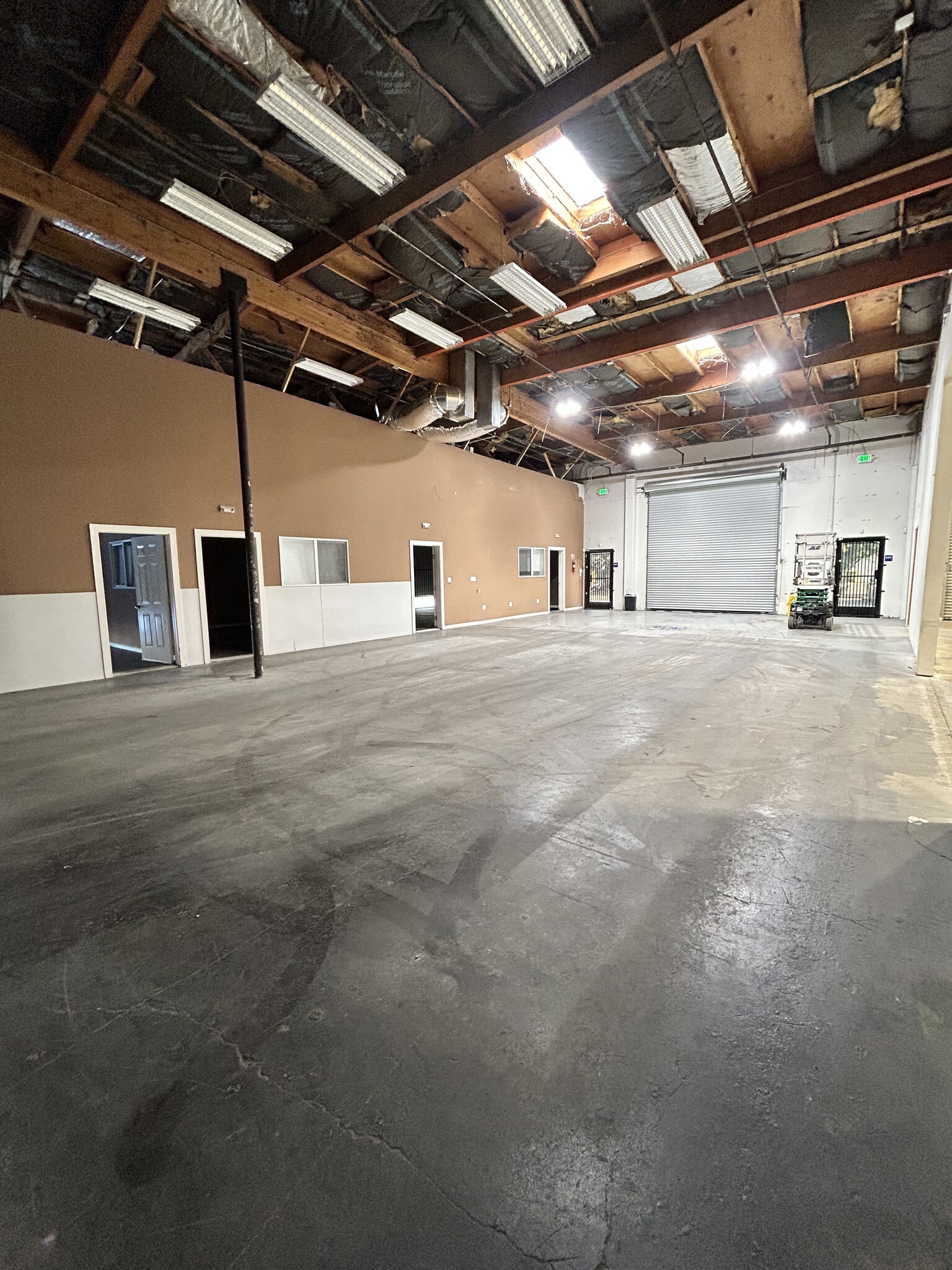 1261 Andersen Dr, San Rafael, CA à louer Photo intérieure– Image 1 sur 5