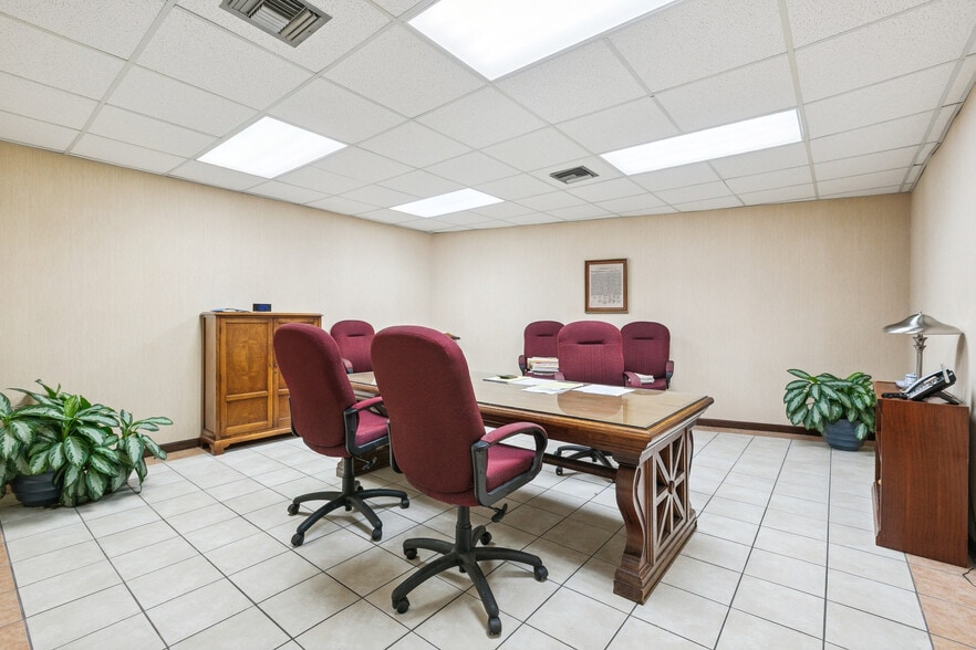 3009 Lime St, Metairie, LA à vendre - Photo intérieure – Image 3 sur 5