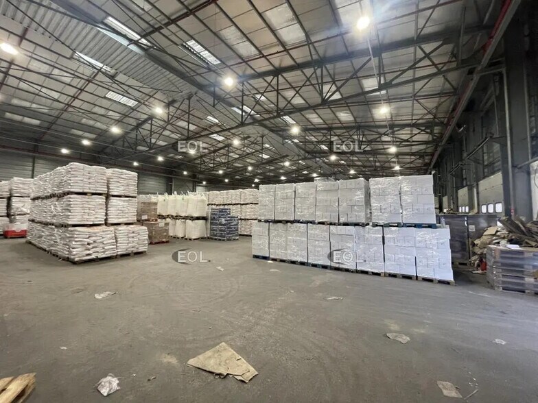 Industriel/Logistique dans Gennevilliers à louer - Photo de l’immeuble – Image 3 sur 5