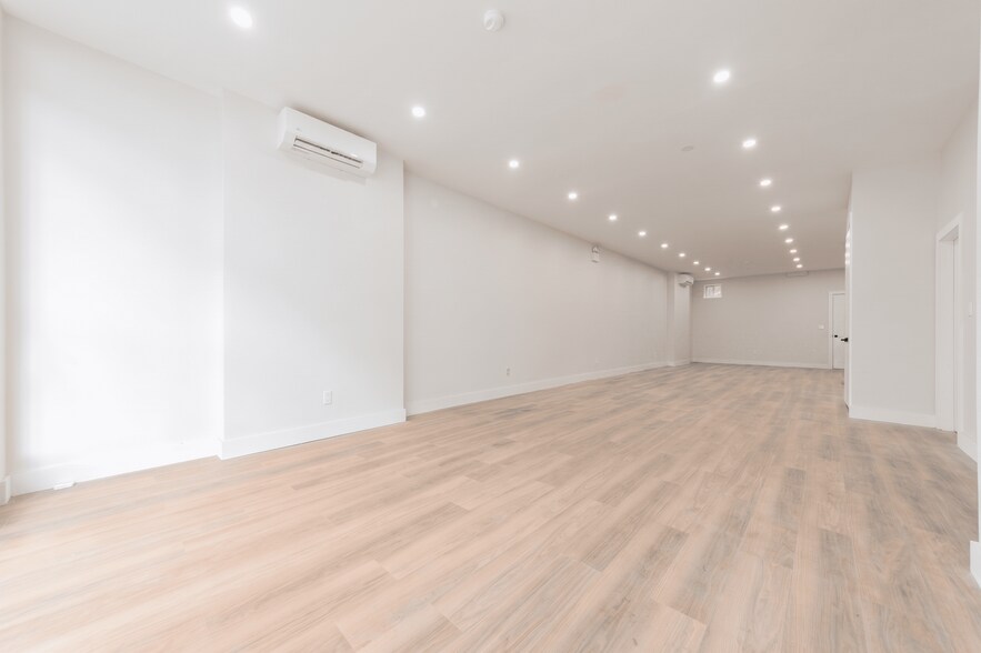 1447 Flatbush Ave, Brooklyn, NY à louer - Photo de l’immeuble – Image 3 sur 9