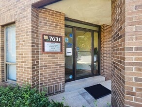 7631-7635 Leesburg Pike, Falls Church, VA à louer Photo de l’immeuble– Image 2 sur 22