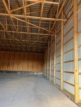 999 Aero Dr, Cheektowaga, NY à louer Photo intérieure– Image 2 sur 8