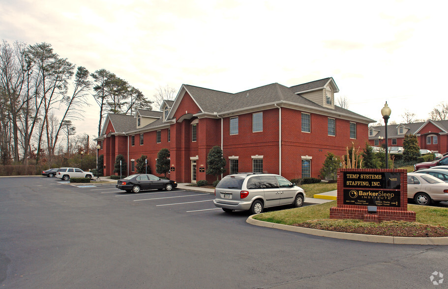 1376-1378 Papermill Pointe Way, Knoxville, TN à louer - Photo principale – Image 1 sur 6