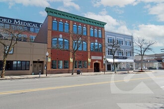 219 S Main St, Royal Oak, MI à vendre Photo de l’immeuble– Image 1 sur 1