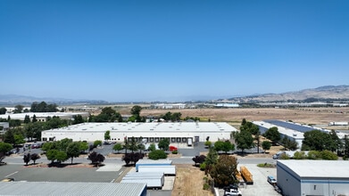 400 Boone Dr, American Canyon, CA à louer - ProVideo LoopNet 