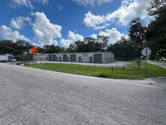 Plus de détails pour 2529 S Magnolia Ave, Sanford, FL - Industriel/Logistique à louer