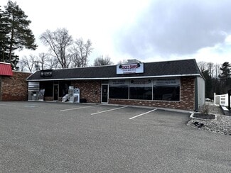 Plus de détails pour 836 Troy Schenectady Rd, Latham, NY - Local commercial à louer
