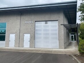 19095-19125 SW 125th Ct, Tualatin, OR à louer Photo intérieure– Image 1 sur 7