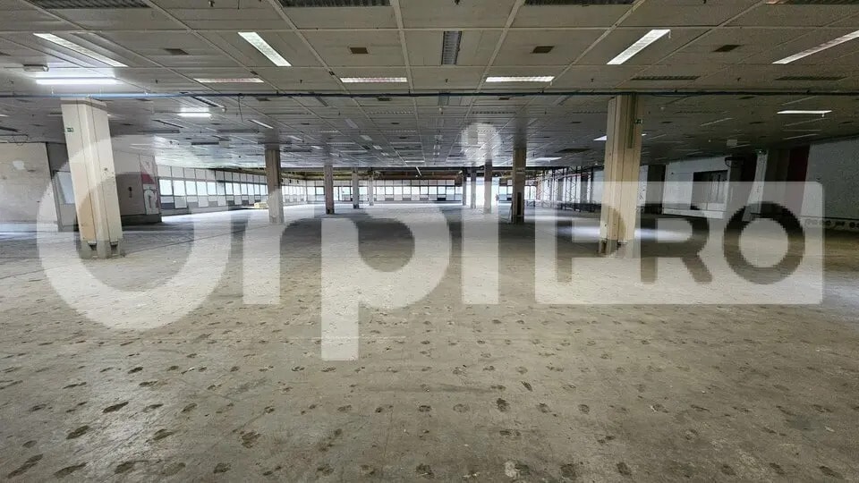 Industriel/Logistique dans Canéjan à louer Photo de l’immeuble– Image 1 sur 11