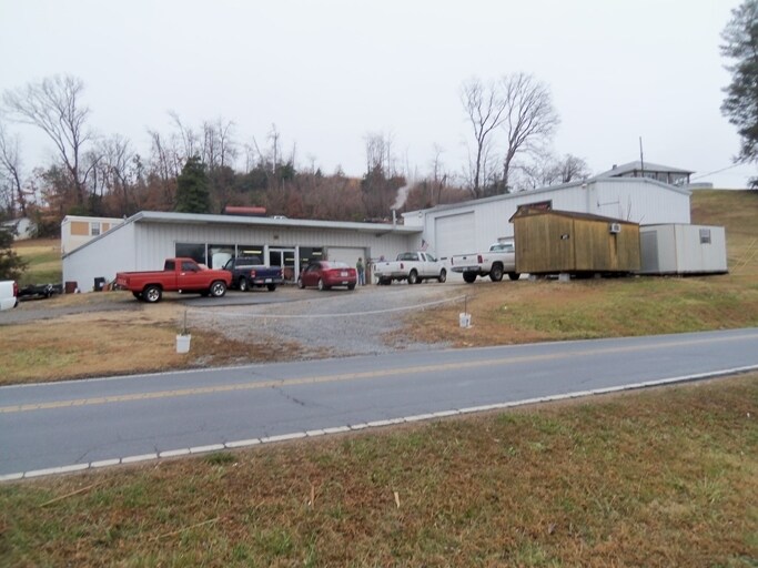 471 E Main St, Old Fort, NC à vendre - Photo de l’immeuble – Image 1 sur 3
