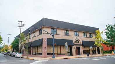 157 Broad St, Red Bank, NJ à louer Photo de l’immeuble– Image 1 sur 1