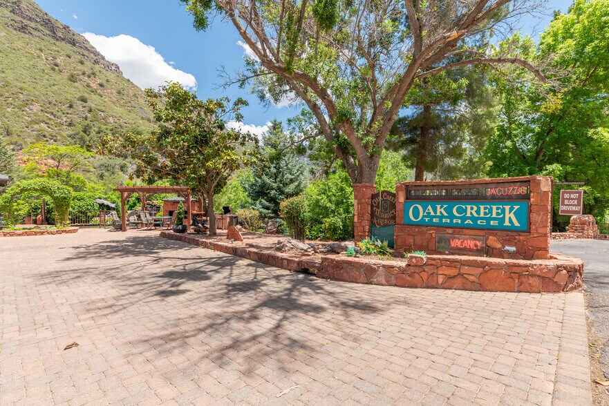 4548 N State Route 89A, Sedona, AZ à vendre - Photo de l’immeuble – Image 2 sur 49