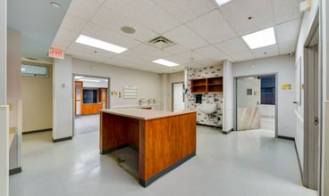 403 E 91st St, New York, NY à louer Photo intérieure– Image 2 sur 5