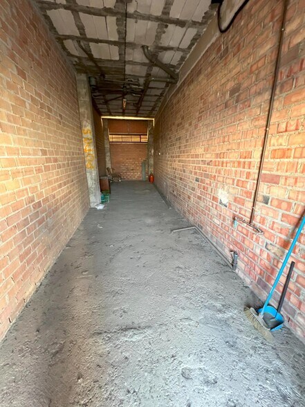 Local commercial dans Córdoba à vendre - Photo de l’immeuble – Image 2 sur 6