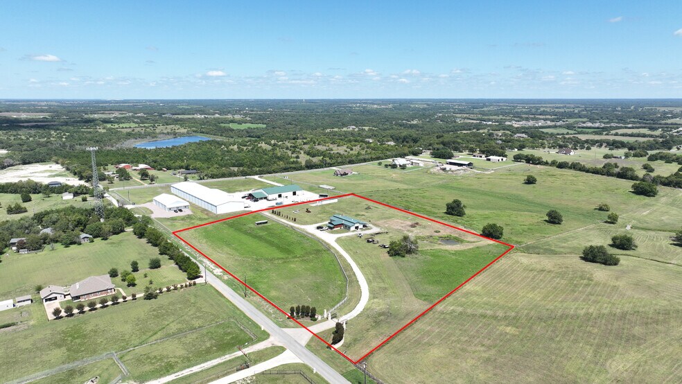 1253 N Hill St, Van Alstyne, TX à vendre - Photo de l’immeuble – Image 2 sur 35
