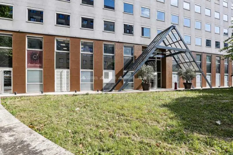 109 Boulevard De La Bataille De Stalingrad, Villeurbanne à louer - Photo de l’immeuble – Image 2 sur 2