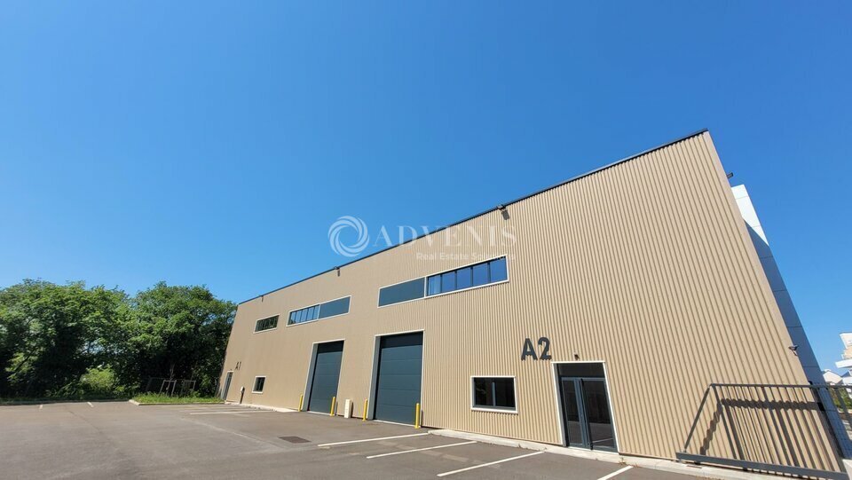 152 Rue François René De Chateaubriand, Carquefou à louer Photo de l’immeuble– Image 1 sur 8