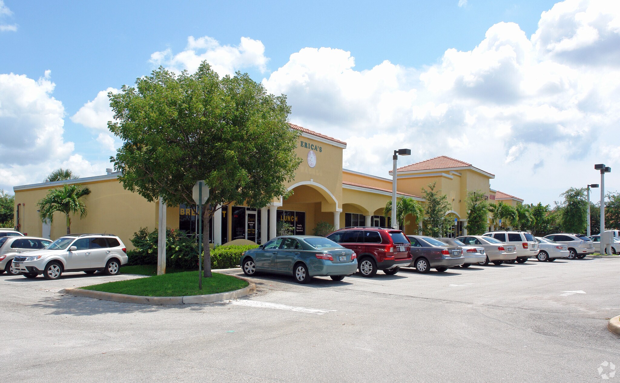 4953 Le Chalet Blvd, Boynton Beach, FL à louer Photo principale– Image 1 sur 21