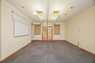 1749-1751 Dexter Ave N, Seattle, WA à louer Photo intérieure– Image 2 sur 4