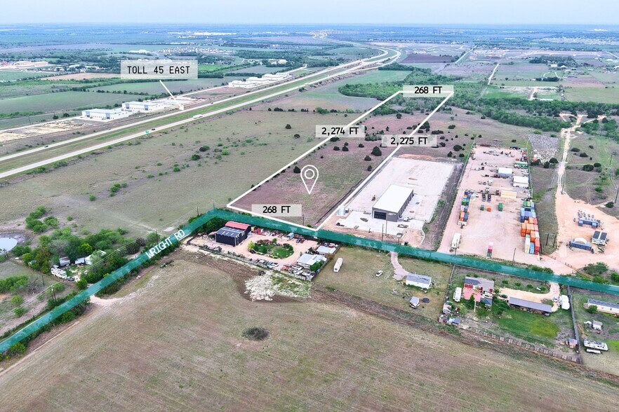 13023 Wright Rd, Buda, TX à vendre - Photo principale – Image 1 sur 5