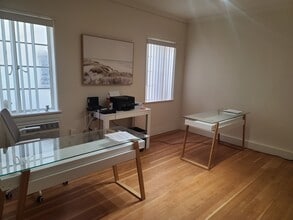 9157-9163 W Sunset Blvd, West Hollywood, CA à louer Photo intérieure– Image 2 sur 5