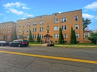 Plus de détails pour 1069-1075 Capitol Ave, Hartford, CT - Logement à vendre