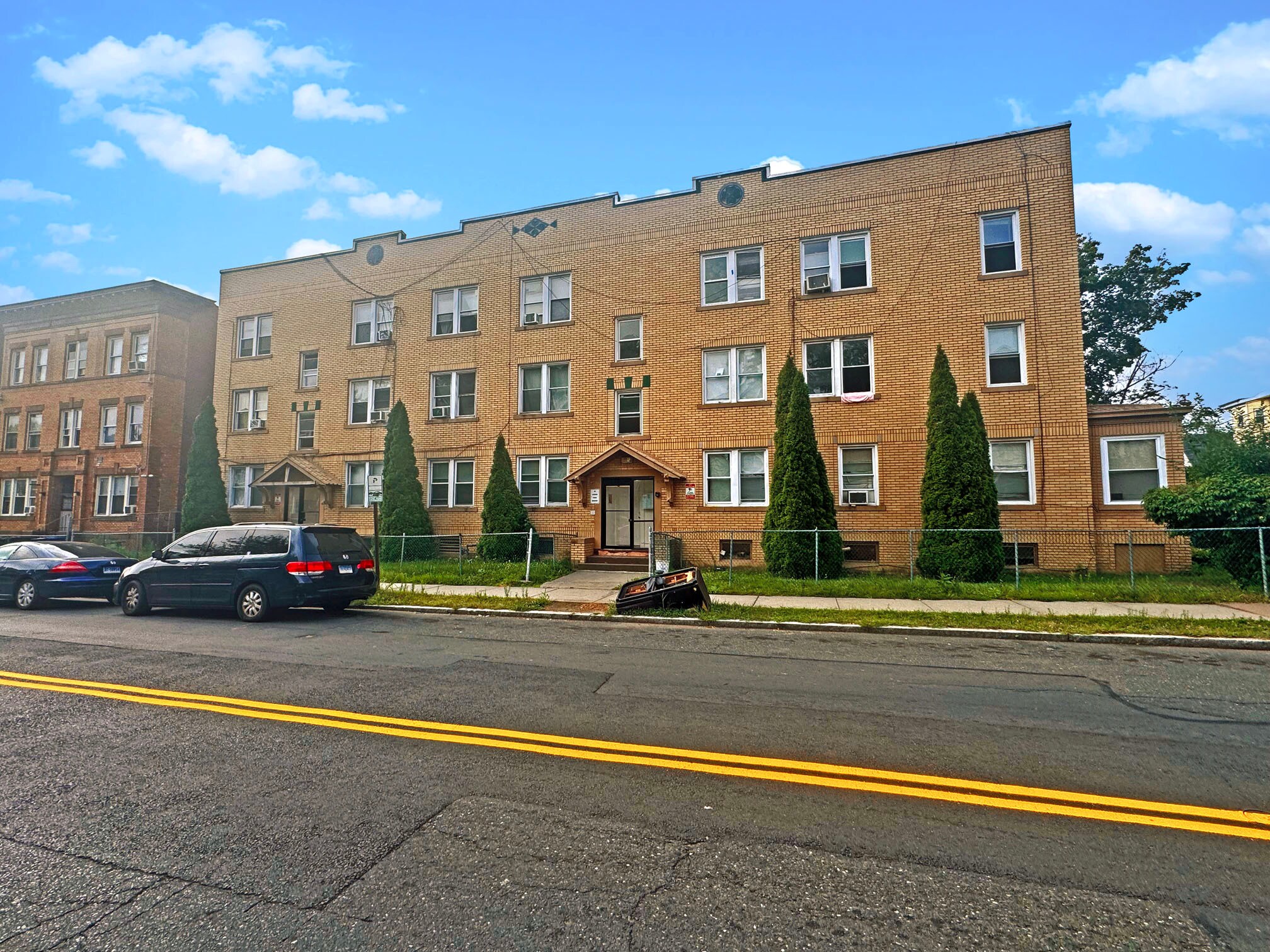 1069-1075 Capitol Ave, Hartford, CT à vendre Photo de l’immeuble– Image 1 sur 14