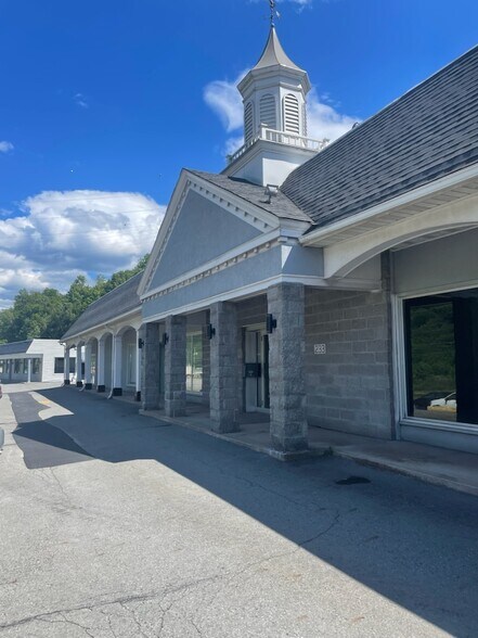 239 Northern Blvd, Clarks Summit, PA à louer - Photo de l’immeuble – Image 2 sur 21