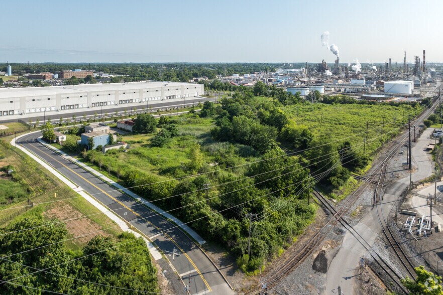 650 Penn St, Marcus Hook, PA à vendre - Aérien – Image 2 sur 8
