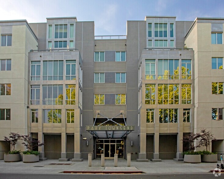 46 W Julian St, San Jose, CA à vendre - Photo de l’immeuble – Image 2 sur 4
