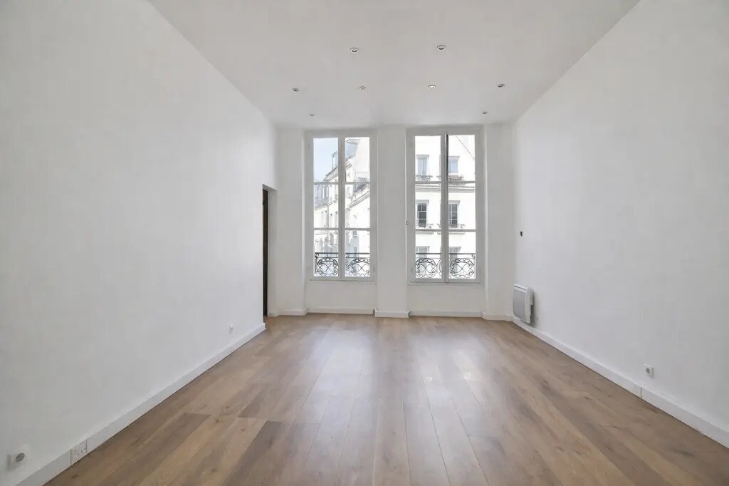 23 Rue Blondel, Paris à louer Photo de l’immeuble– Image 1 sur 3