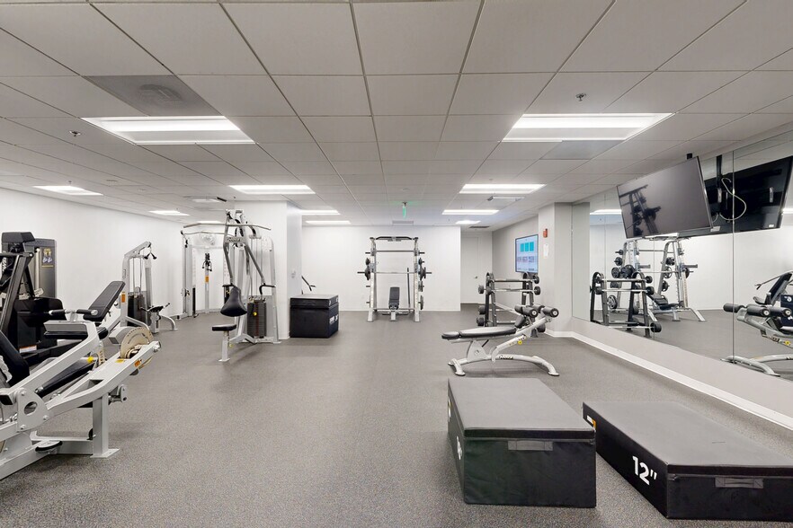6400 Arlington Blvd, Falls Church, VA à louer - Numérisation 3D Matterport – Image 3 sur 32
