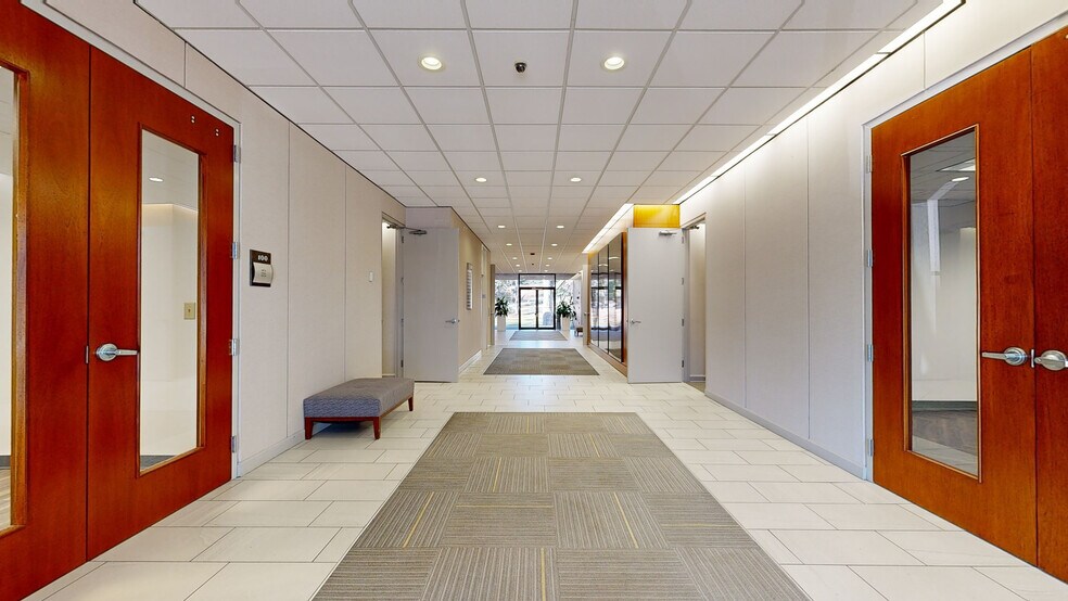 6025 The Corners Pky, Peachtree Corners, GA à louer - Numérisation 3D Matterport – Image 3 sur 55